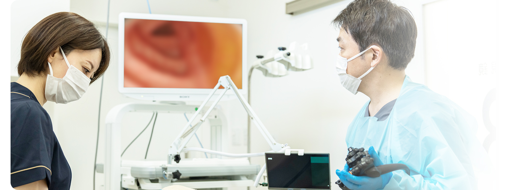 「専門医・AI・・あなた」。３つの視点で、より確かな診断を。